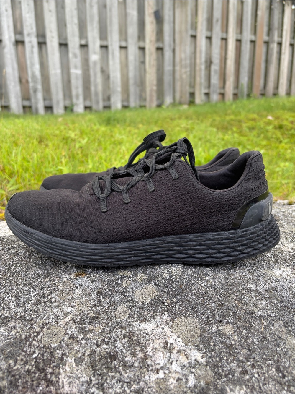 NOBULL Ripstop Runner shoes in a triple black colorway men’s sneakers size 10.5